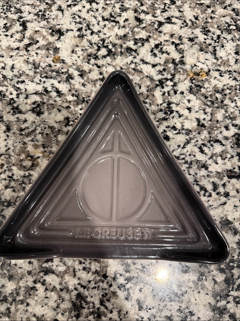 Le Creuset Triangular Deathly Hallows Ceramic Spoon Rest Dish Harry Potter